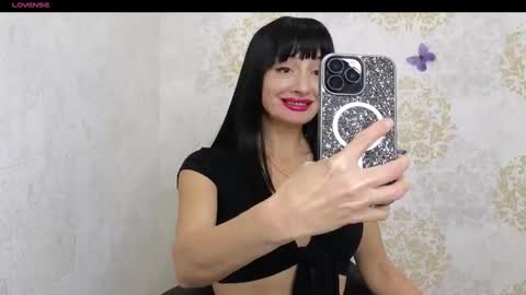 favorite_angel online show from November 9, 6:10 pm