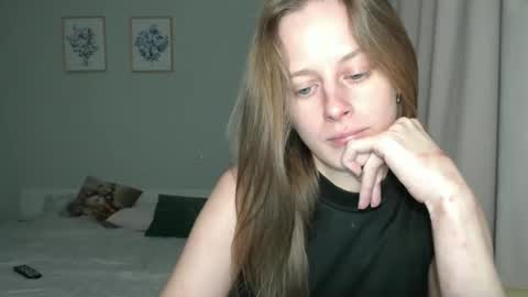 favoriteyour online show from January 19, 4:55 am