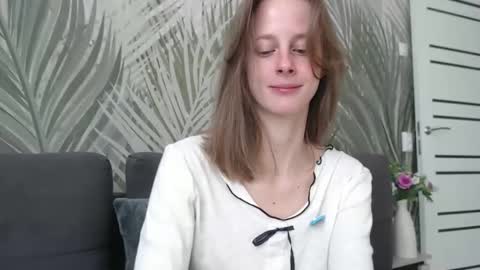 favoriteyour online show from March 31, 6:14 am