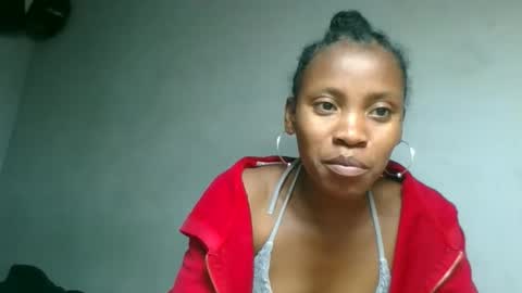 Snapshot of fayence09 chatting on September 27, 4:43 am fayence09 online show from September 27, 4:43 am