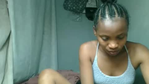 Snapshot of fayence09 chatting on September 26, 4:42 am fayence09 online show from September 26, 4:42 am
