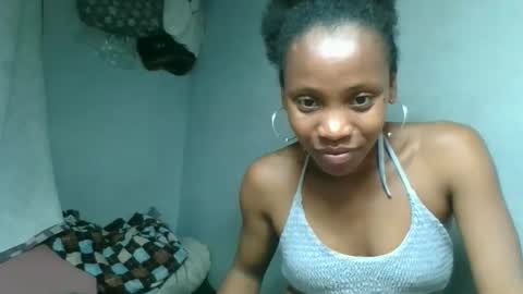 Snapshot of fayence09 chatting on September 25, 4:41 am fayence09 online show from September 25, 4:41 am