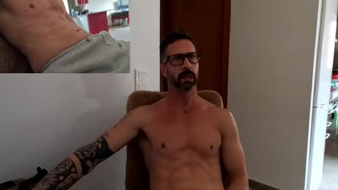 Snapshot of federosario2123 chatting on March 6, 12:09 pm federosario2123 online show from March 6, 12:09 pm