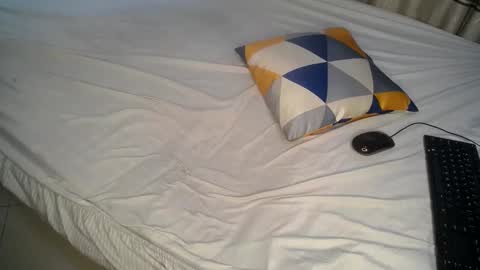 Freaky online show from February 15, 7:51 am