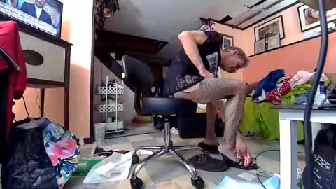 felicitybliss29 online show from April 21, 8:43 am