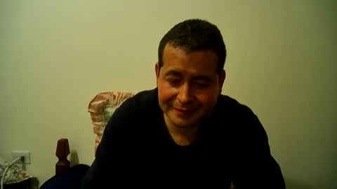 felipebb40 online show from December 5, 1:42 am