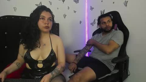 felos  ashley online show from December 18, 1:45 am