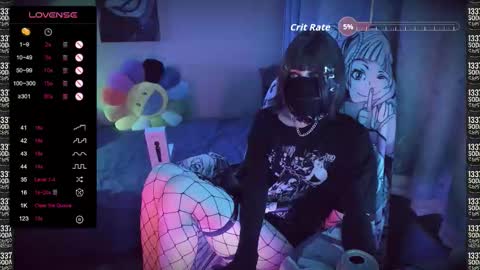 Snapshot of femboymatthew chatting on October 9, 7:36 am FemboyMatthew online show from October 9, 7:36 am