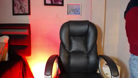 Fenix online show from March 10, 11:36 am