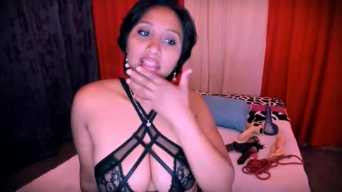 fernanda online show from February 12, 3:49 pm