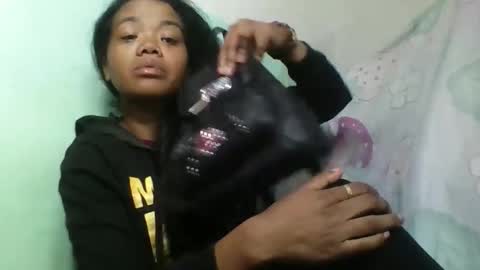 fetranialdy online show from February 18, 5:07 am