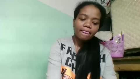 fetranialdy online show from October 25, 6:46 am