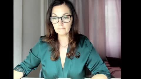 Milana online show from December 4, 7:00 am