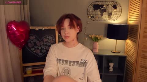 Snapshot of fiamoory chatting on February 15, 12:01 pm fiamoory online show from February 15, 12:01 pm