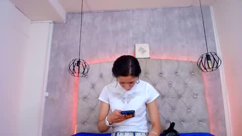   online show from September 9, 1:33 pm