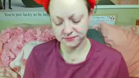Snapshot of fieryminx67 chatting on October 26, 10:05 am fieryminx67 online show from October 26, 10:05 am
