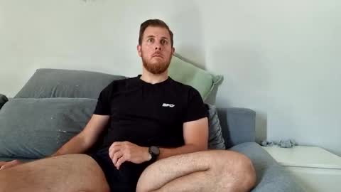 Snapshot of fikol123 chatting on September 11, 8:48 am fiolkamil online show from September 11, 8:48 am