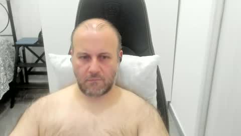 filippo12356 online show from May 19, 9:44 pm
