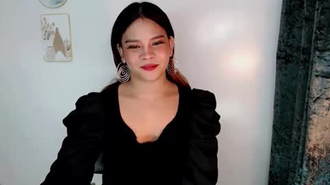 Jasmine online show from February 20, 6:26 am