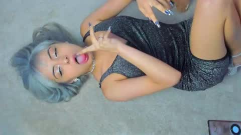 finnky1 online show from March 12, 9:44 am