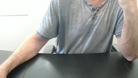 USAUSA online show from March 30, 2:28 pm