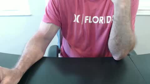 USAUSA online show from April 15, 7:58 pm