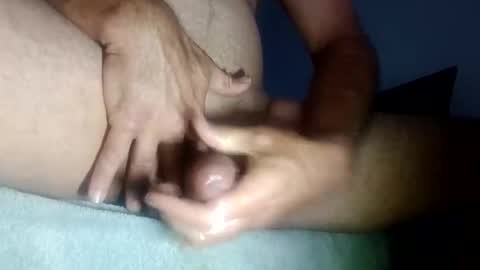 Snapshot of fishon13 chatting on October 31, 3:23 pm fishon13 online show from October 31, 3:23 pm