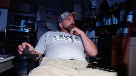 fishyfishy6460 online show from October 1, 4:11 am