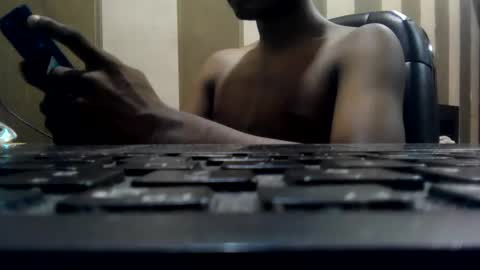 fit_desi_guy online show from August 2, 1:24 pm