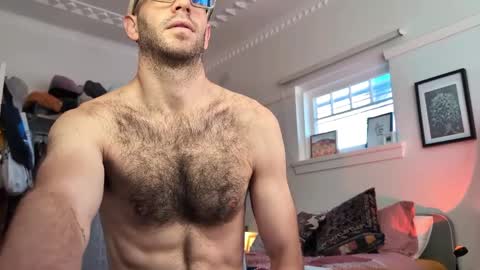 fitfinn1 online show from May 6, 11:00 pm