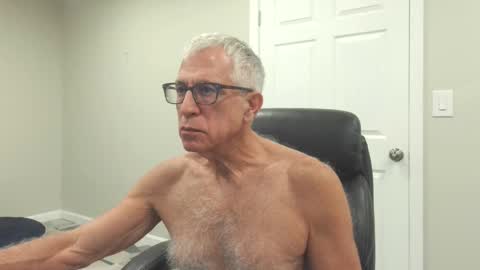 Snapshot of fitman999 chatting on September 28, 11:58 pm Jon online show from September 28, 11:58 pm