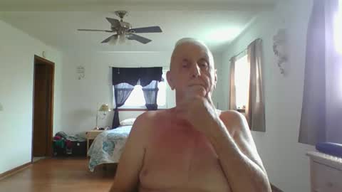 flamale65to online show from March 15, 8:12 pm