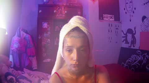 flame_nix777 online show from June 21, 3:35 am