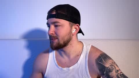 Flamefury18 online show from April 2, 9:05 am