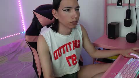 Alexa online show from December 8, 12:08 pm