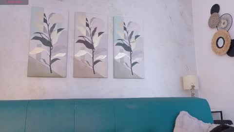 Flavia online show from May 4, 12:55 pm