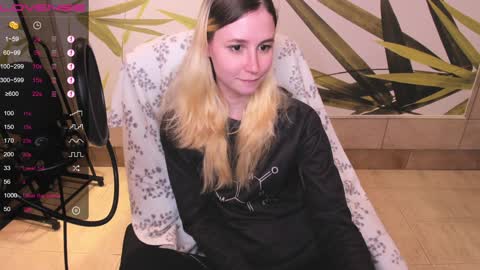 FlexiMona online show from January 25, 3:52 pm