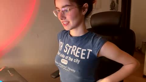 Cutie online show from March 15, 11:52 pm