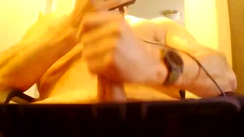 Come in and See online show from November 9, 5:59 pm