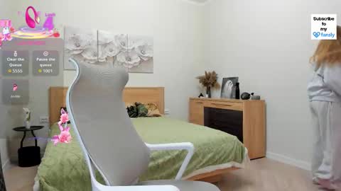 Mona online show from February 21, 1:30 am