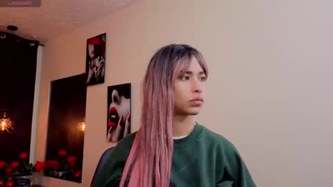 flor_gil online show from January 7, 2:49 am