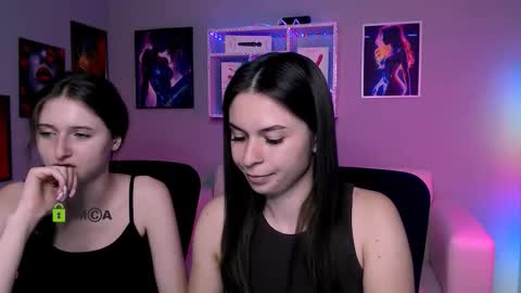 Snapshot of flora_ri chatting on September 23, 7:31 pm just ask me online show from September 23, 7:31 pm