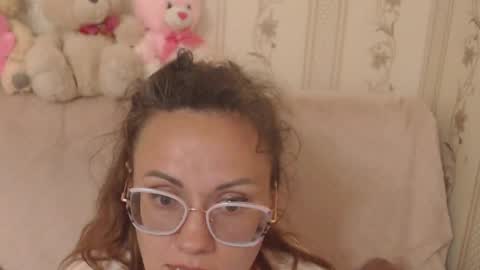 say meow and send tip  online show from May 21, 3:18 pm