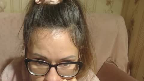 say meow and send tip  online show from February 8, 4:43 pm