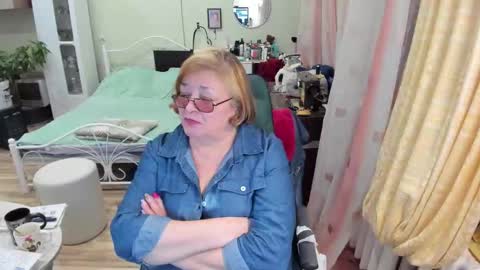 Flowerlower online show from March 25, 5:31 pm