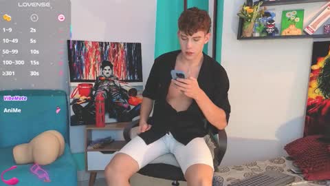 flowers109 online show from March 12, 11:19 pm