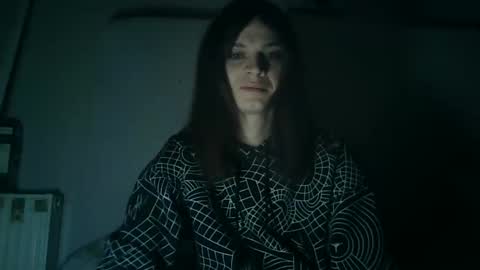 Snapshot of flowpinou chatting on February 7, 2:08 am Emmy online show from February 7, 2:08 am