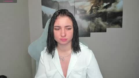 Lina online show from May 18, 12:53 am