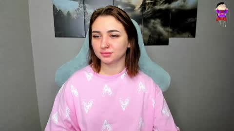 Lina online show from June 2, 12:45 am