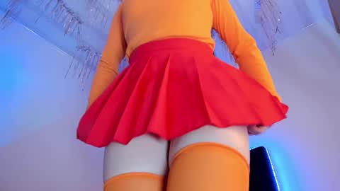 Snapshot of flylia_ chatting on October 2, 10:52 pm lia online show from October 2, 10:52 pm